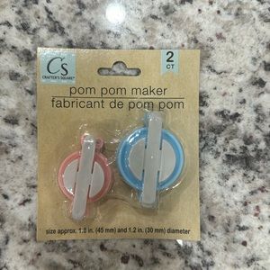 Pom Pom Maker